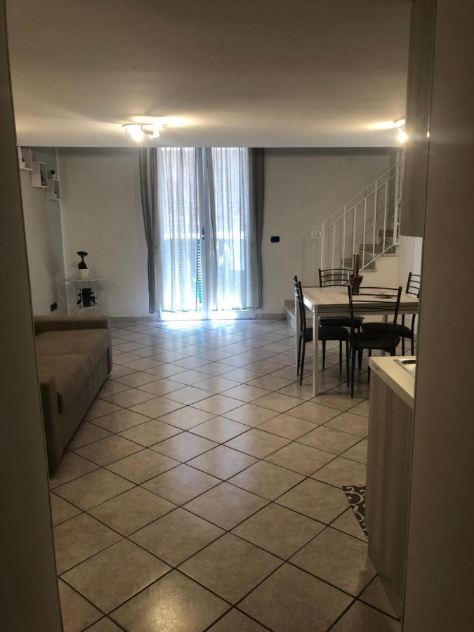 Vivace Home Неаполь Екстер'єр фото